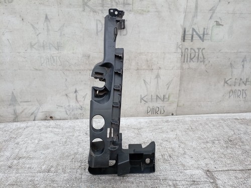 Audi 2012 front right - 8p,